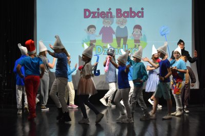 Dzień Babci i Dziadka 2024